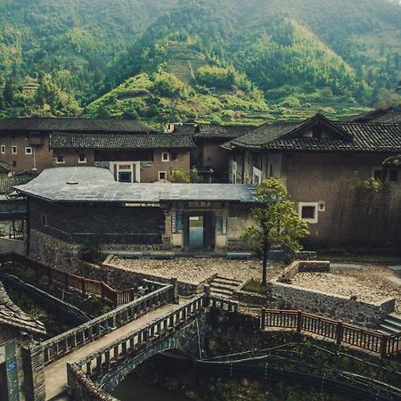 Tsingpu Tulou Retreat Hotel Zhangzhou Buitenkant foto